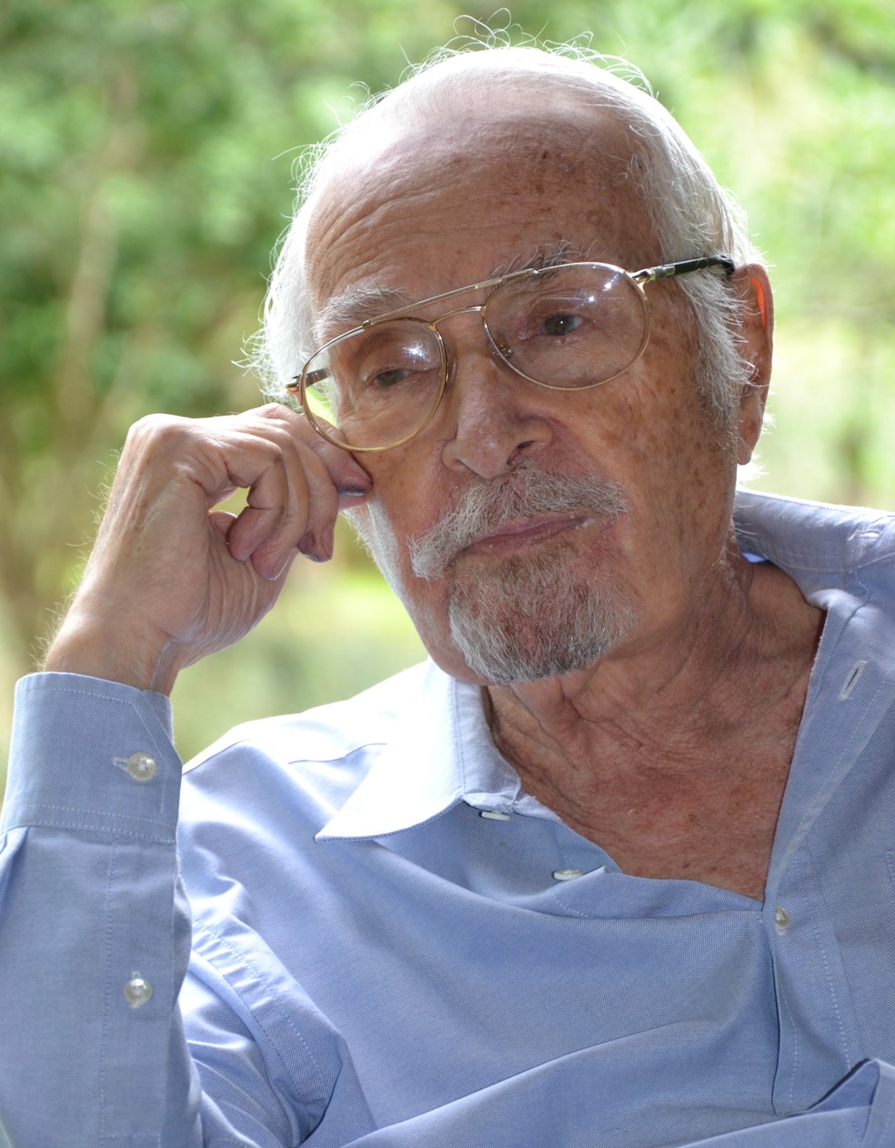 Caricaturista Lan morre aos 95 anos