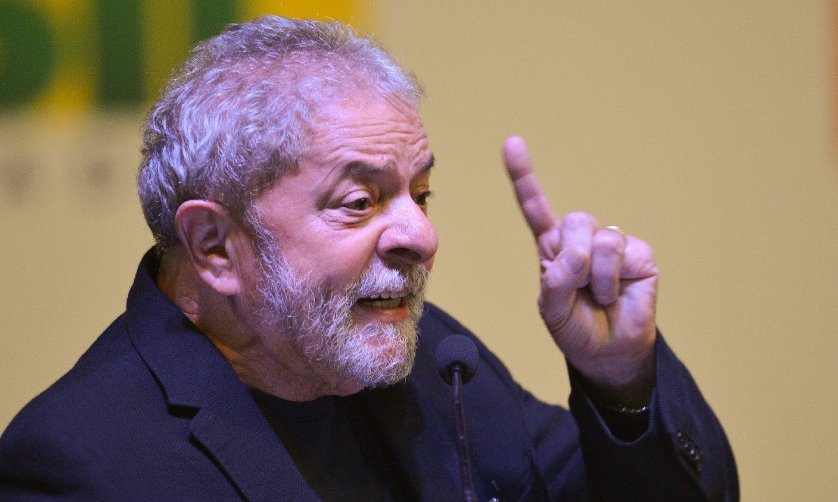 Só Lula poderia superar Bolsonaro, diz pesquisa