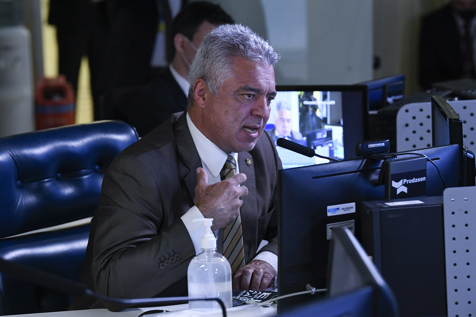 Em estado grave, por causa da covid-19, Major Olímpio é intubado pela segunda vez