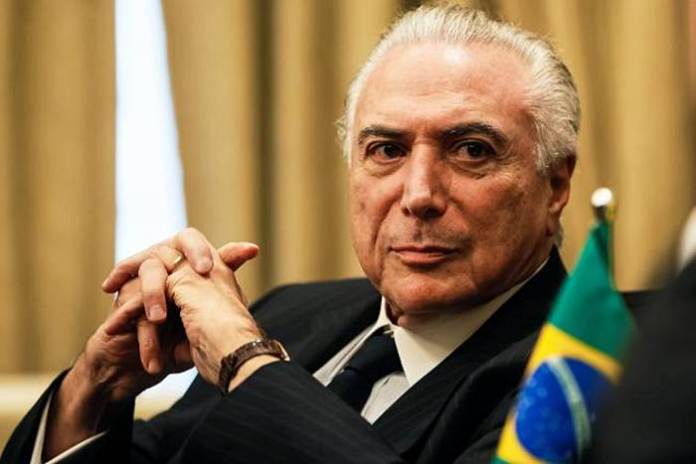 Joesley é condenado a pagar R$ 300 mil a Temer por danos morais