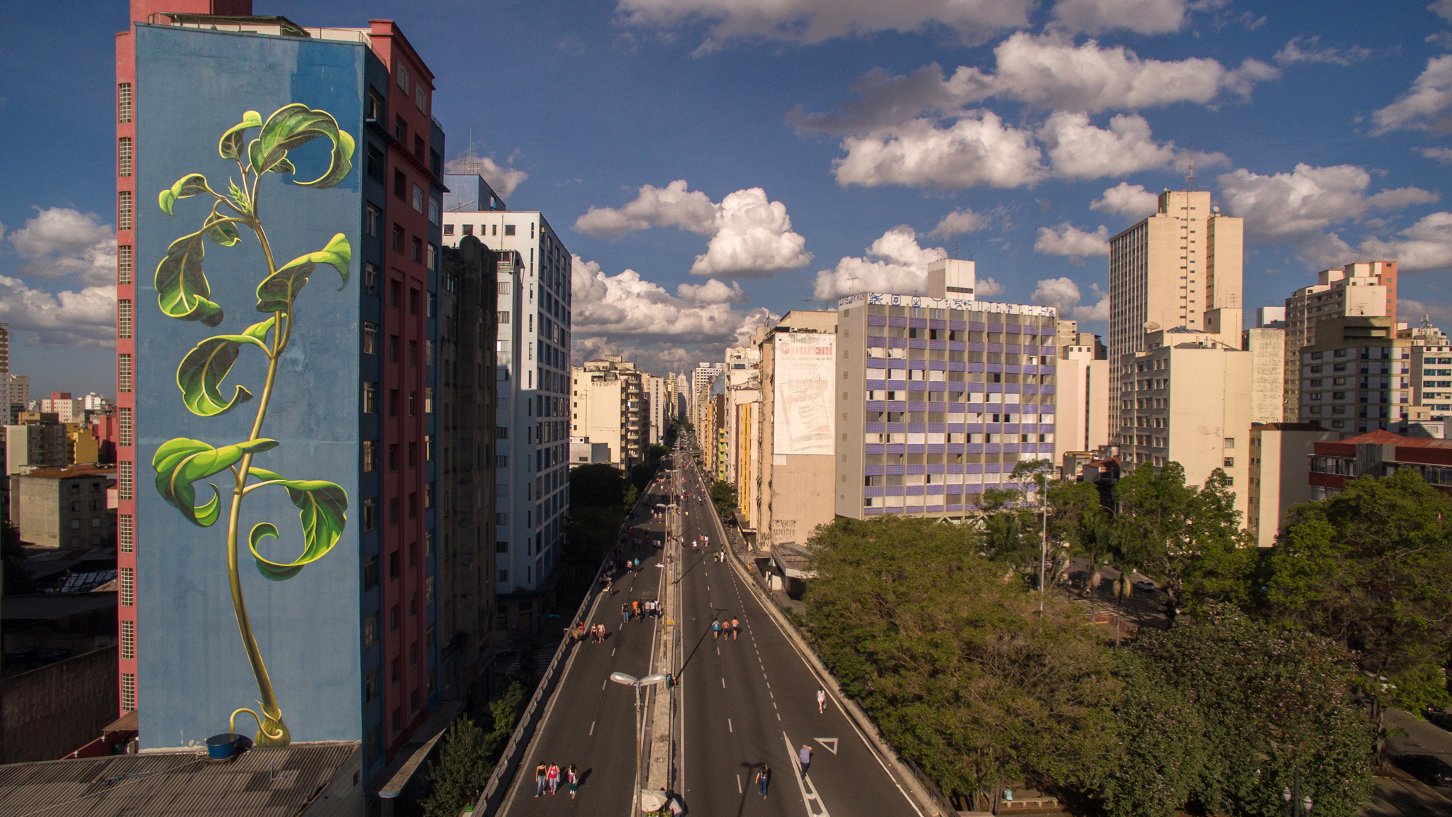 São Paulo multa murais por violação de lei municipal