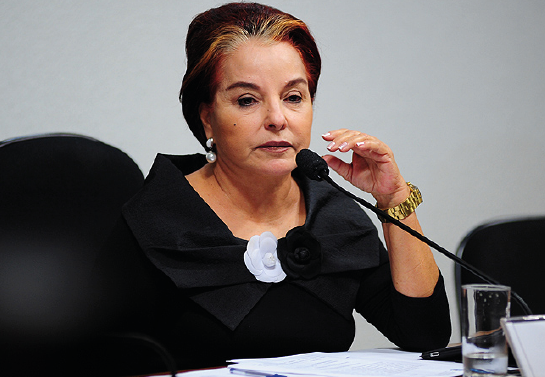 Iris de Araújo é extubada e tem estabilidade clínica