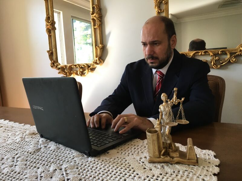 Profissionais de diversos campos do conhecimento debatem produção e oportunidades durante simpósio
