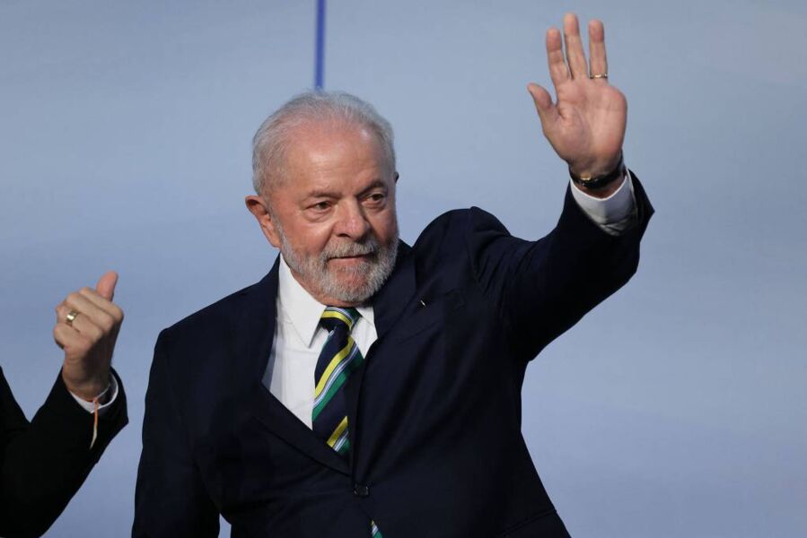 Lula respalda e PEC fica em  R$ 198 bi fora do teto de gastos