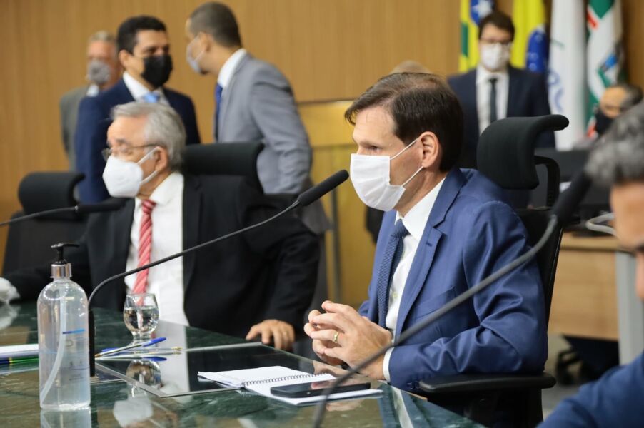 Emendas impositivas garantem benefícios aos 246 municípios goianos