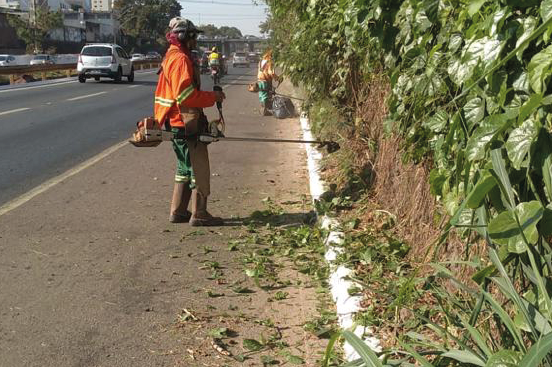 Limpeza preventiva em  62 bairros de Goiânia