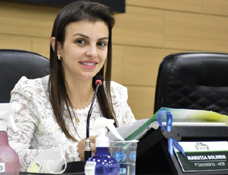 Marussa Boldrin presta  homenagem a Dona Iris