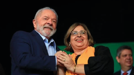 Lula prepara pacote para mês da mulher
