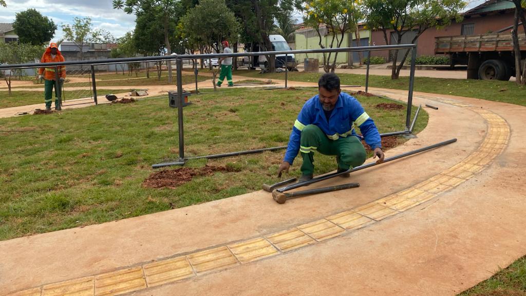 Prefeitura de Goiânia finaliza construção de praças em três setores