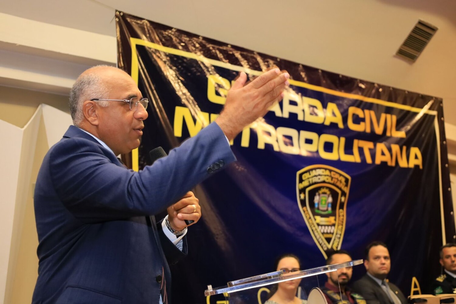 Cruz ressalta função da GCM em solenidade de 35 anos