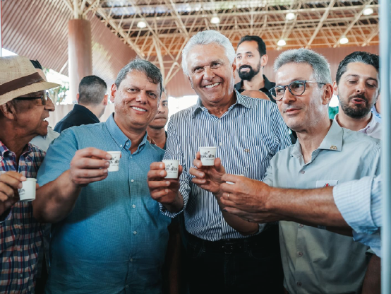 Segurança integra portófio de Caiado para disputar presidência