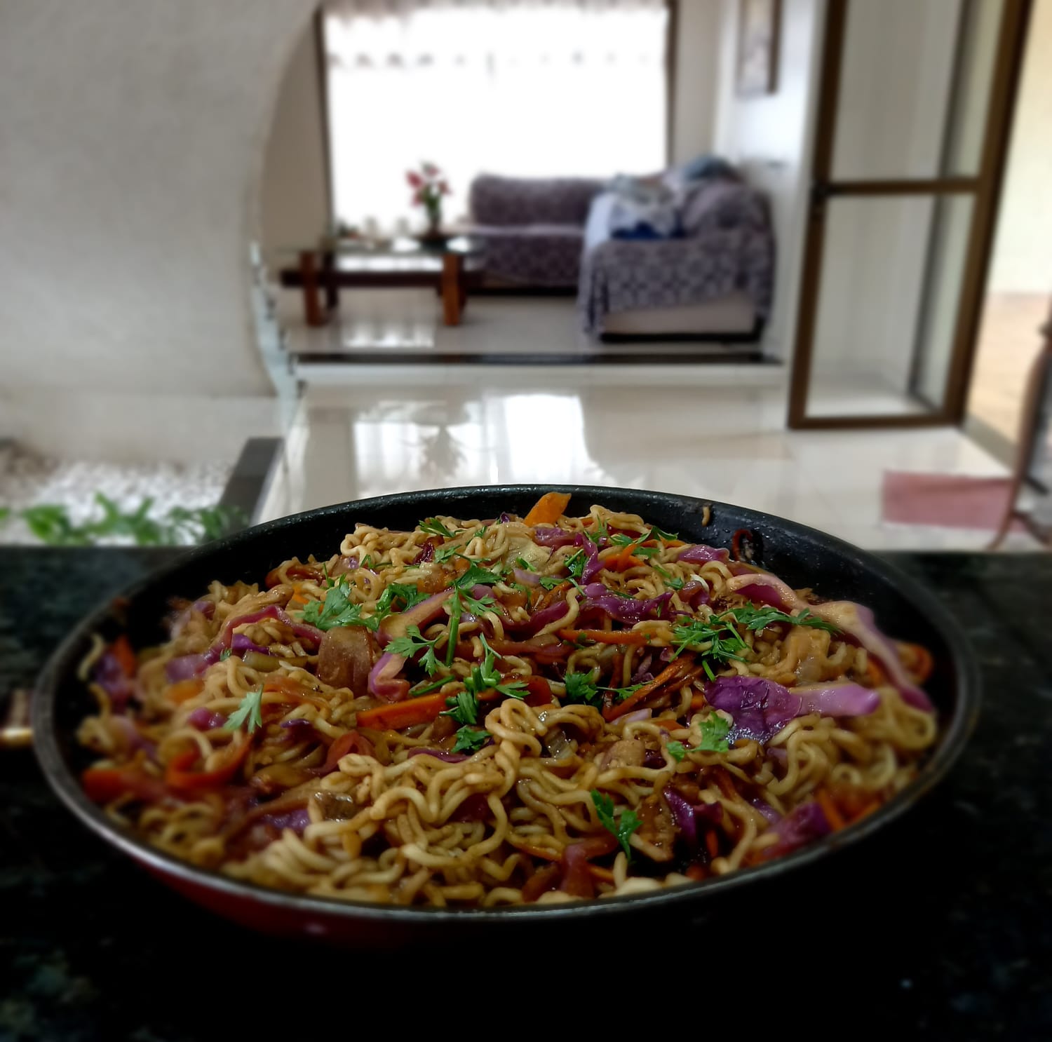 Yakisoba caseirão, prático, saboroso e barato