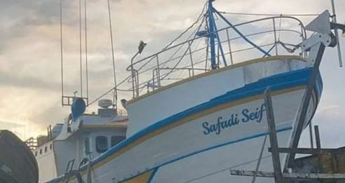 Marinha resgata 6º sobrevivente de naufrágio em SC; dois tripulantes continuam desaparecidos