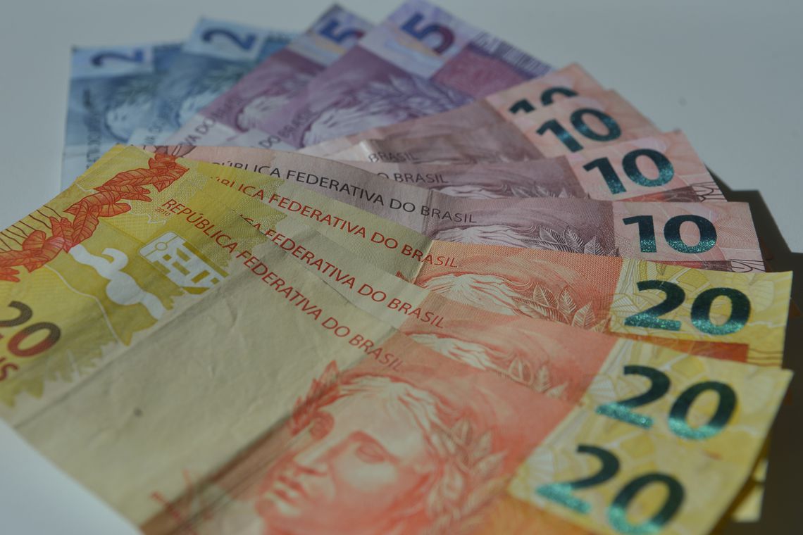 Inflação para famílias de renda mais baixa fica em 0,61% em janeiro