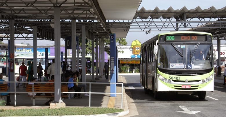 Passageira que fraturou tornozelo dentro de ônibus será indenizada