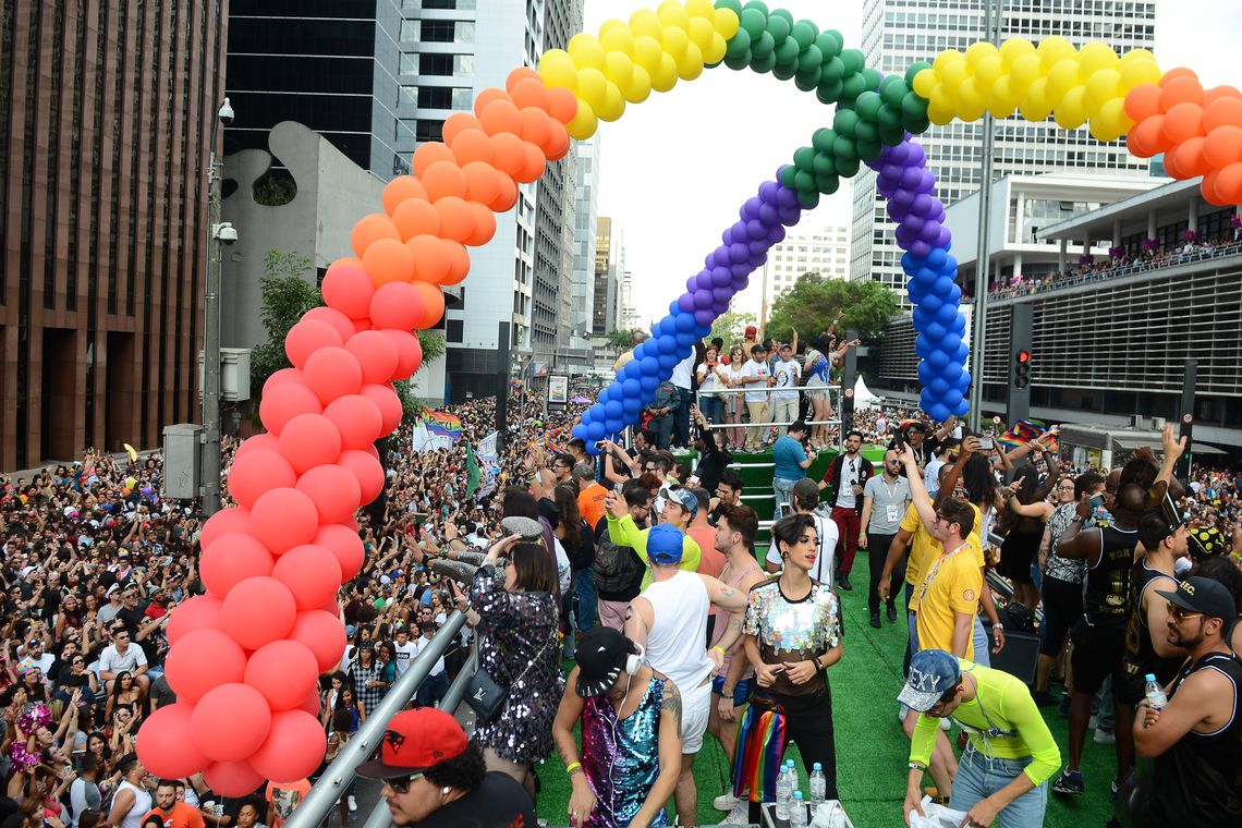 Parada do Orgulho LGBT de São Paulo quer discutir eleições