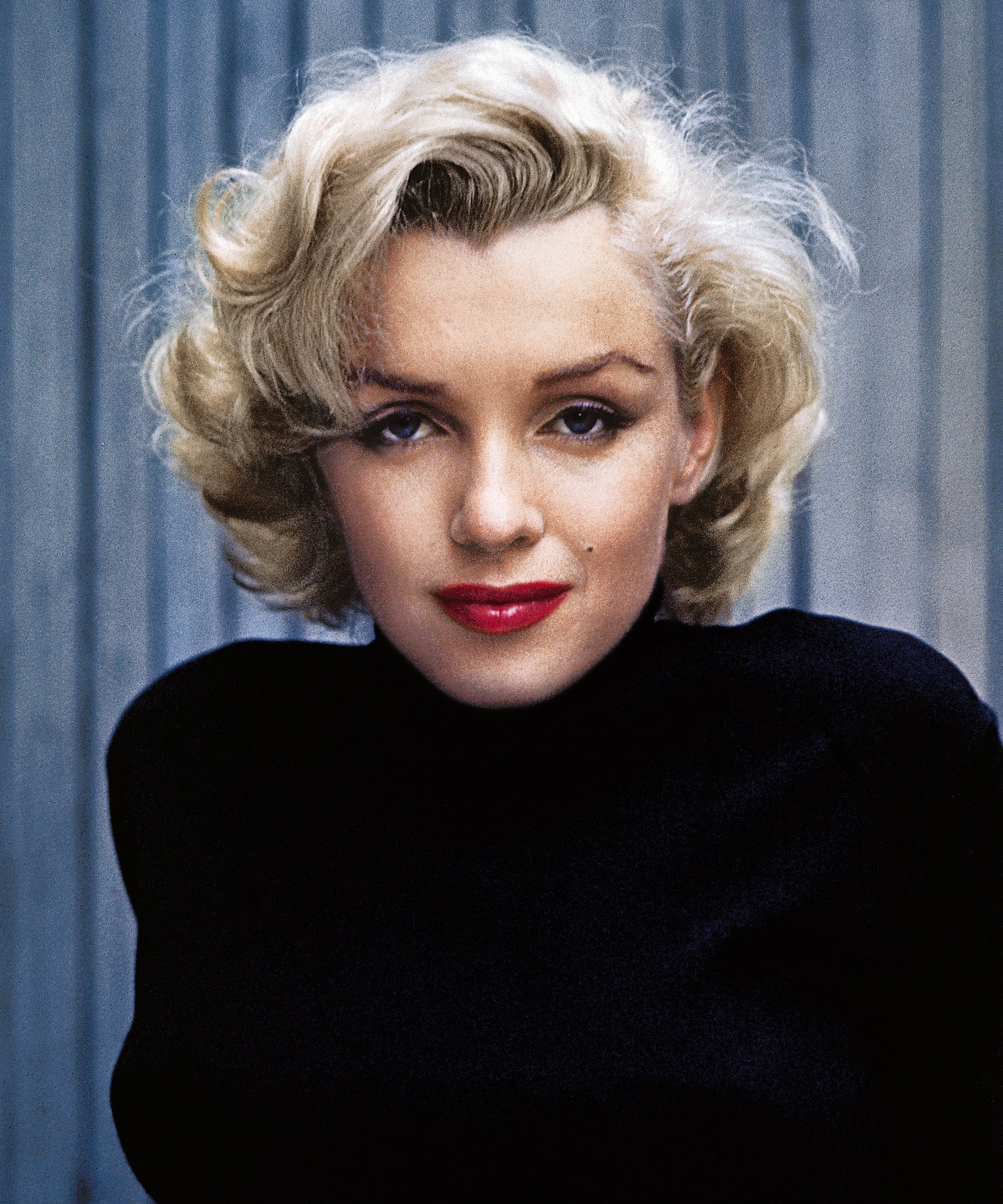 Biografia romanceada foca em lado fascinante da atriz Marilyn Monroe