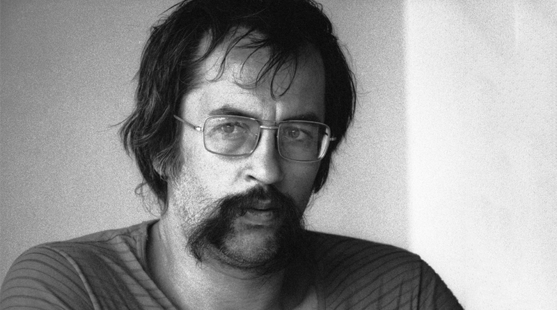 Leminski continua no topo da poesia brasileira