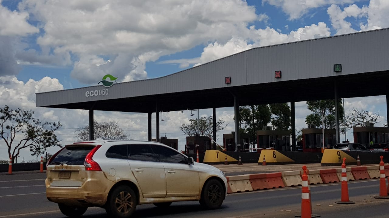 Projeto que obriga pedágios a aceitarem pagamento com cartão de crédito é aprovado pela CCJ