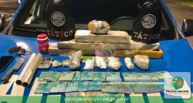 Homem é preso suspeito de tráfico após polícia encontrar droga enterrada