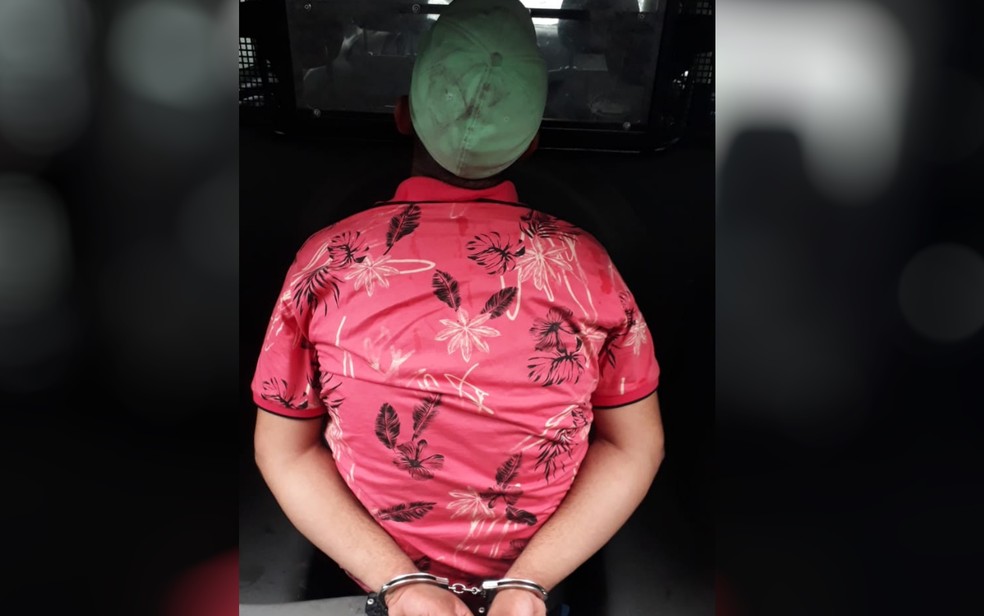 Homem é multado por não usar máscara e é preso por desacato, em Goiânia