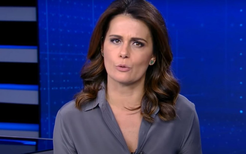 Jornalista Adriana Araújo deixará a Record após critica a Bolsonaro