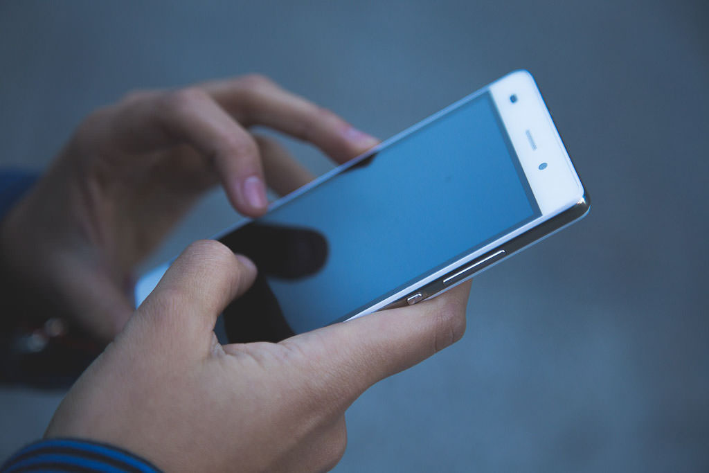 Aluna é condenada a indenizar professor por ofensa no Instagram