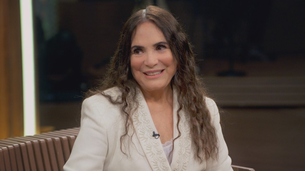Regina Duarte é detonada após pedir ‘Dia da Consciência Branca’: “Quanto tempo vamos nos vitimizar?”