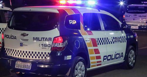 Adolescente bêbado atropela grávida em posto de gasolina