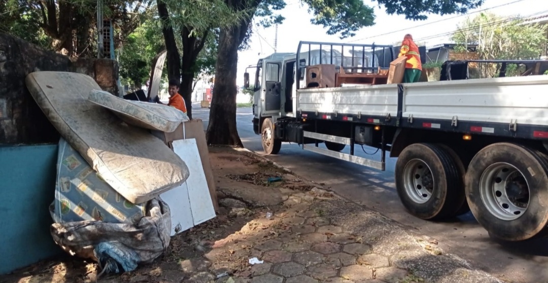 Na primeira semana da Maratona de Limpeza, Prefeitura de Goiânia  recolhe 10 mil toneladas de entulho