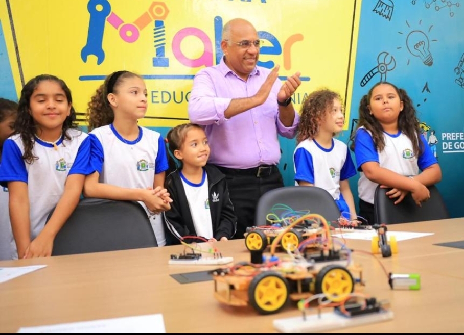 Laboratórios de robótica atenderão 1,4 mil alunos da rede municipal