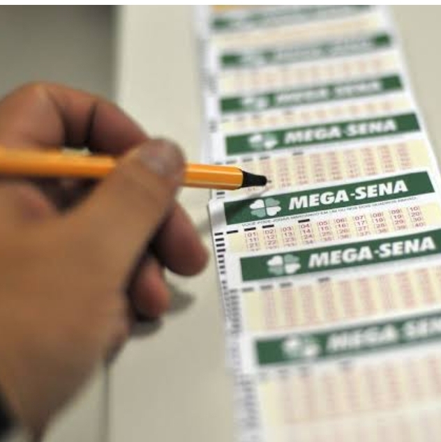 Mega-Sena paga R$ 300 milhões no sábado