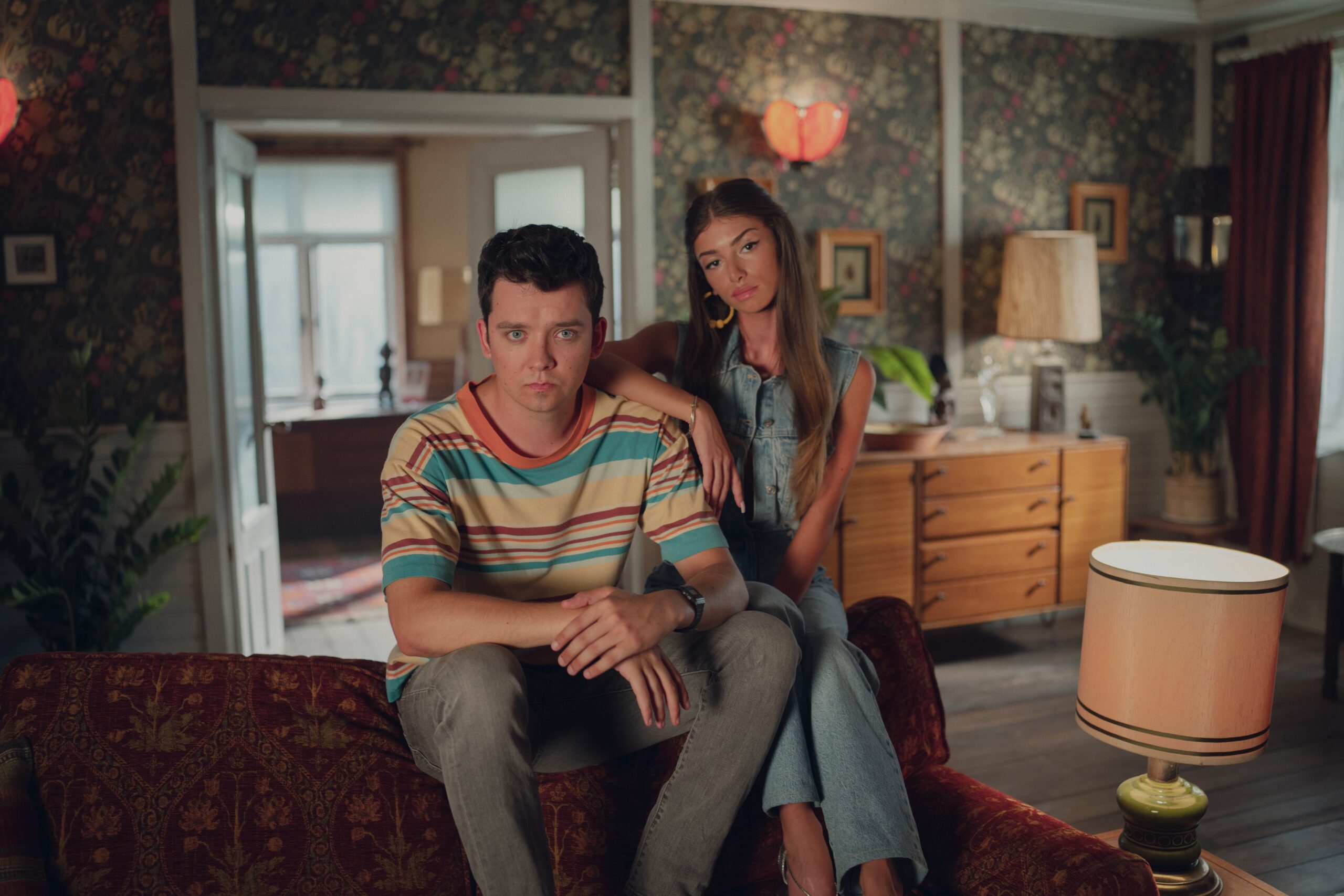 Sex Education: 4° temporada tem imagens e novos nomes revelados
