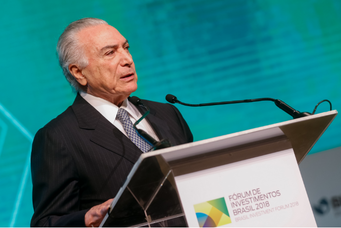 “Quando tentam parar o país, exercemos autoridade”, afirma Temer