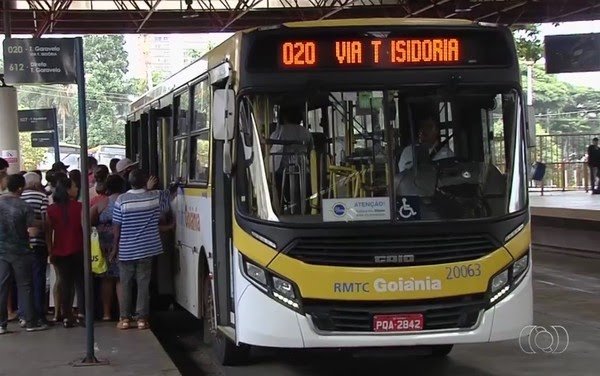 Motoristas do transporte público coletivo de Goiânia pedem prioridade na vacinação contra a Covid-19