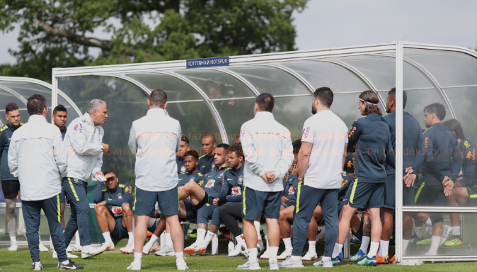 Tite libera sexo para os jogadores na Copa, mas apenas nas folgas