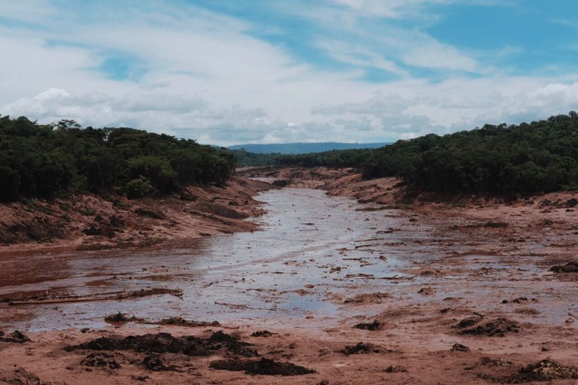 Justiça manda esvaziar residências que estão em área de risco em Brumadinho