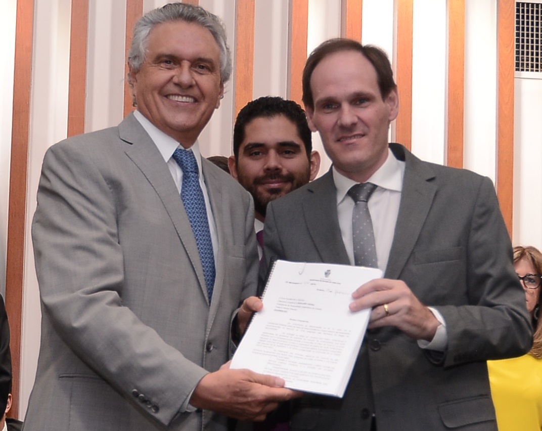 Governador sanciona projeto de Lissauer que institui Semana da Cidadania