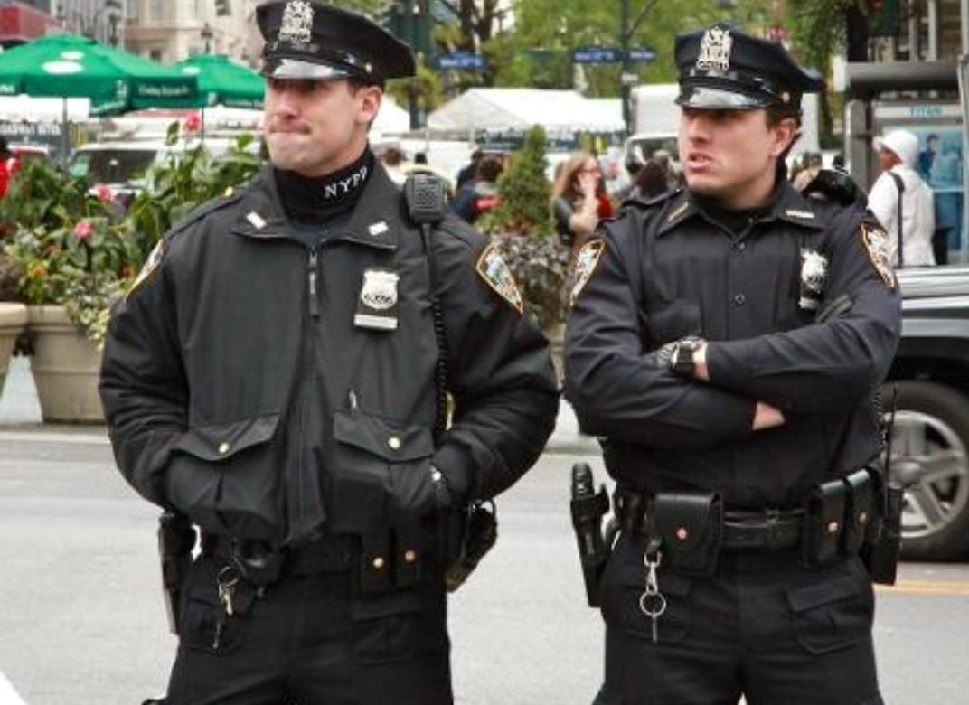 Polícia de Nova York estão com cerca de 1.193 funcionários com coronavírus