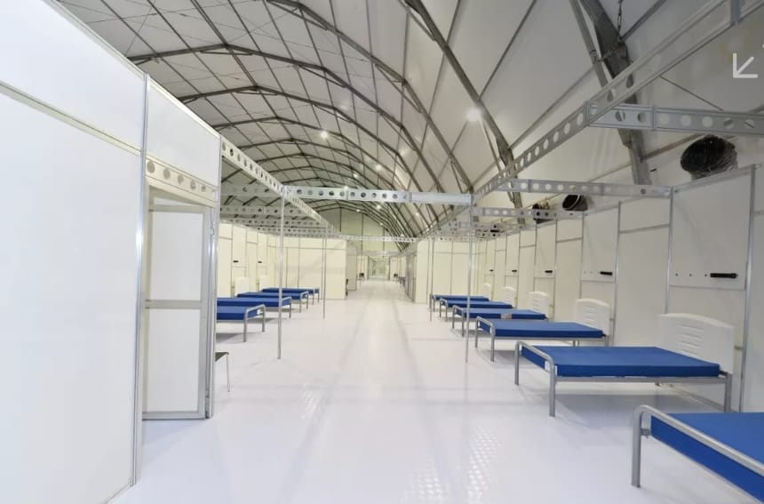 Hospital de Campanha está concluído há 2 semanas, mas sem previsão de abertura