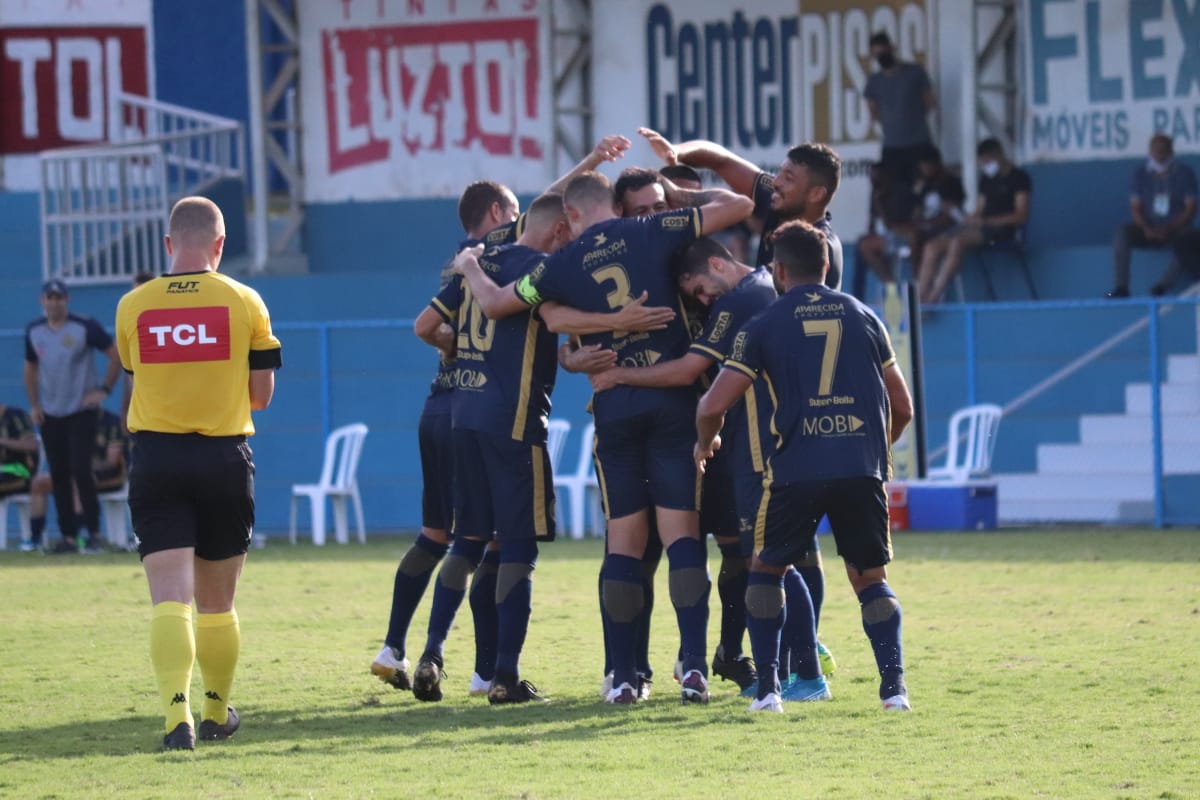Aparecidense derrota Aquidauanense e avança na Copa Verde
