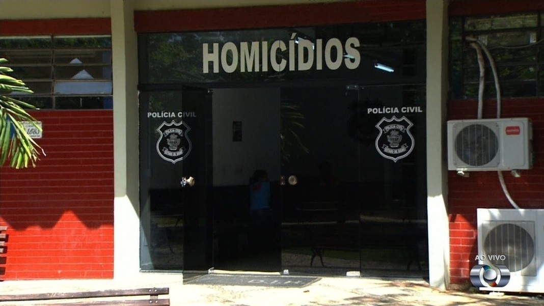 Autor de crime sofre tentativa de homicídio próximo a pit dog