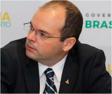 Quatro auxiliares de Cruz testam positivo contra Covid