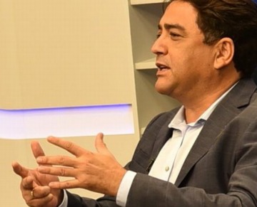 Talles defende expulsão de Chiquinho do PSDB