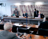 CPI da Pandemia aprova  quebra de sigilo de donos  de laboratórios
