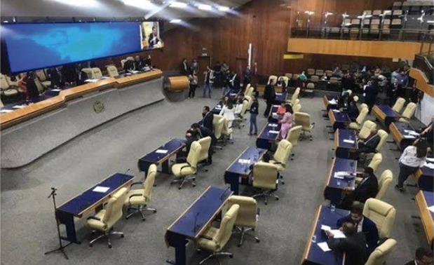 Câmara aprova retorno de  quinquênio para servidores