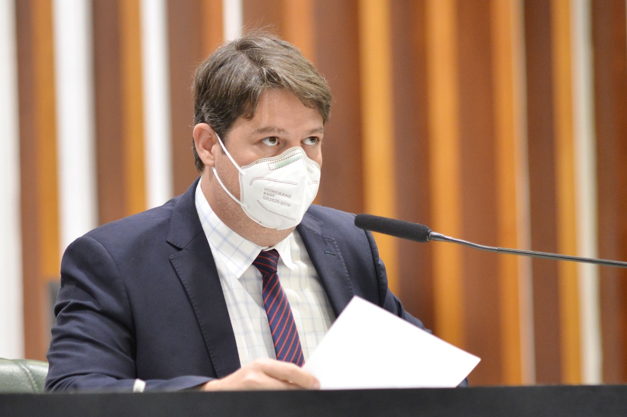 Fisioterapeutas podem passar a ficar em tempo integral na UTI