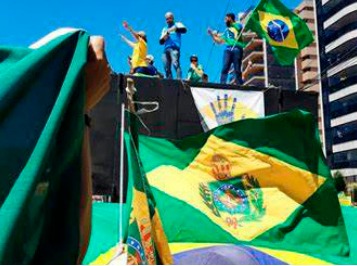 Dividir o Brasil não é o ideal  caminho para a democracia