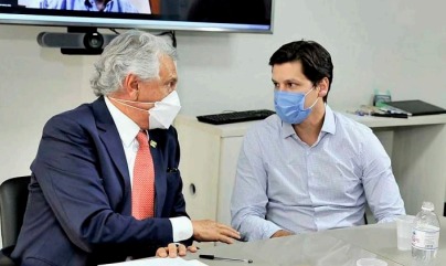Daniel e Caiado selam acordo entre MDB e DEM às eleições de 2022
