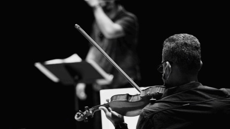 Orquestra Sinfônica  apresenta obras inéditas
